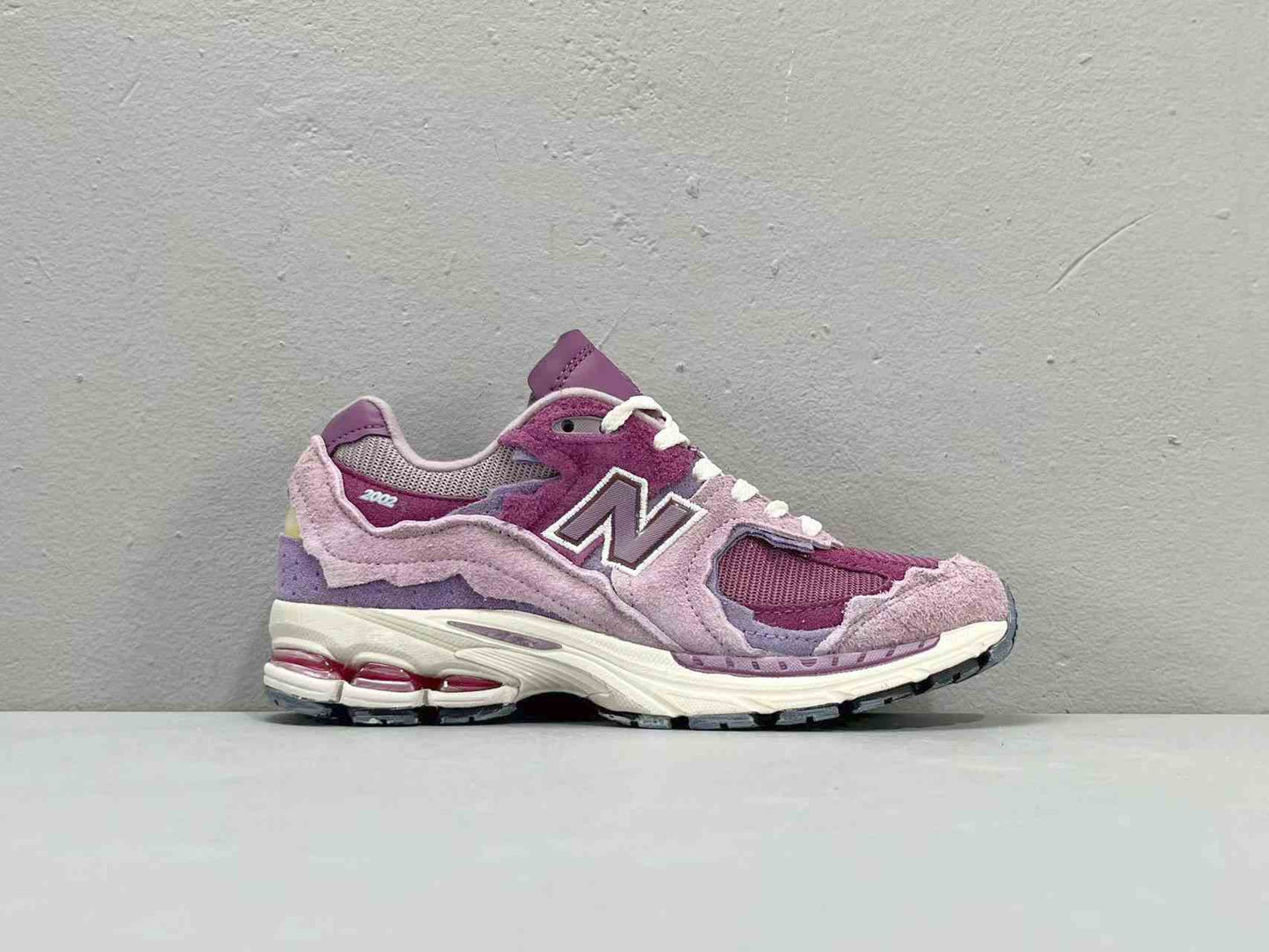 New Balance 2002R “Lilac Chalk”