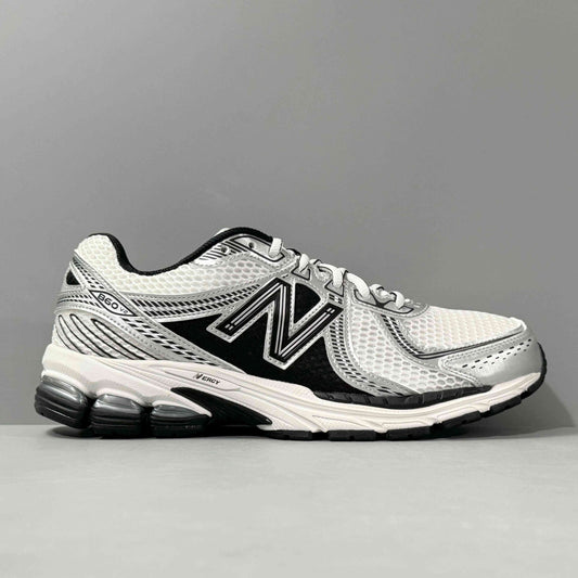 New Balance 860v2 – "Silver Black"