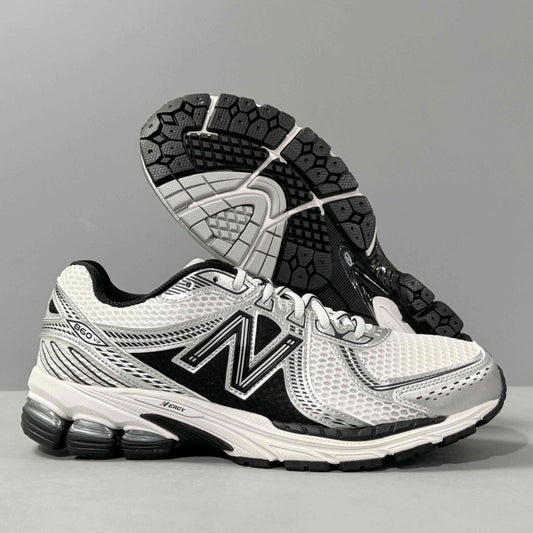 New Balance 860v2 – "Silver Black"